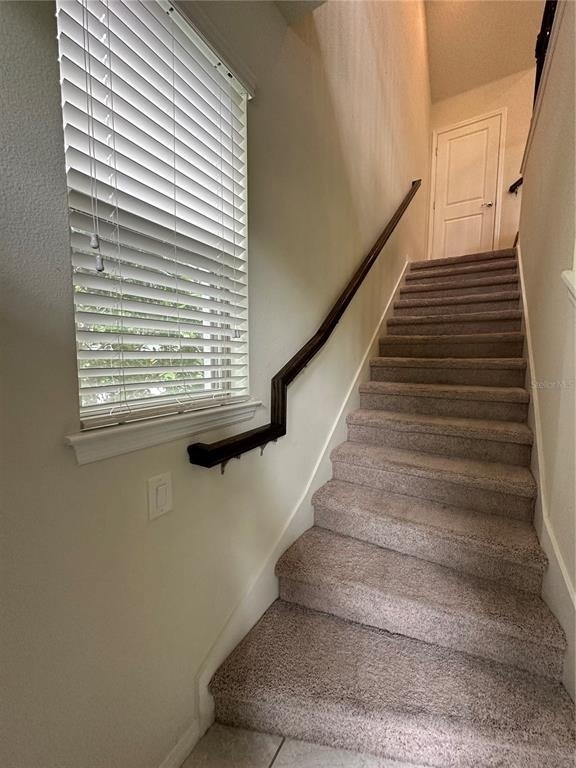 527 Piazza Point - Photo 7