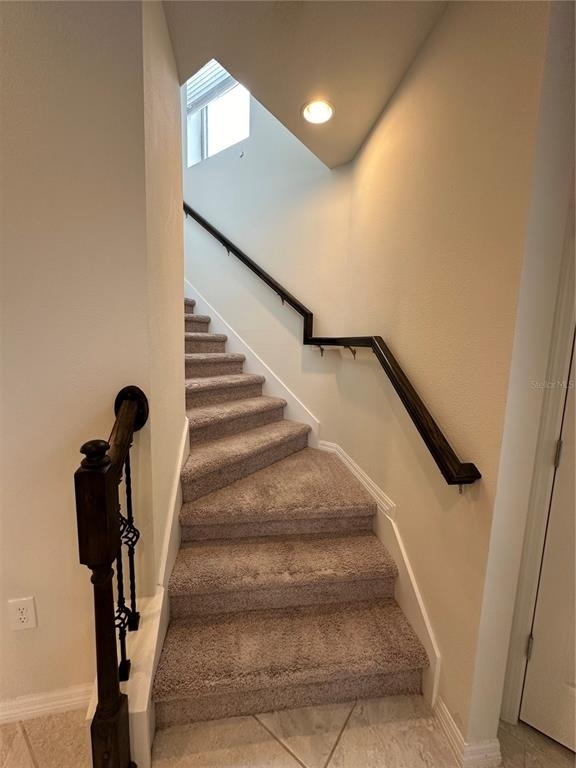 527 Piazza Point - Photo 24