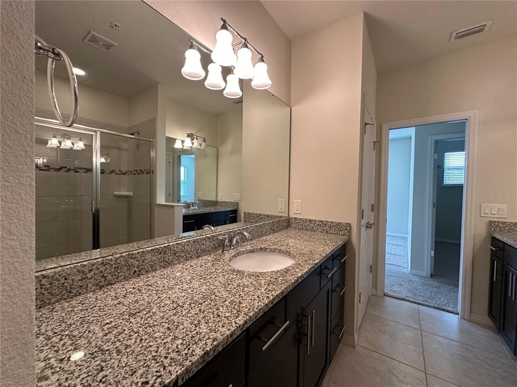 527 Piazza Point - Photo 28
