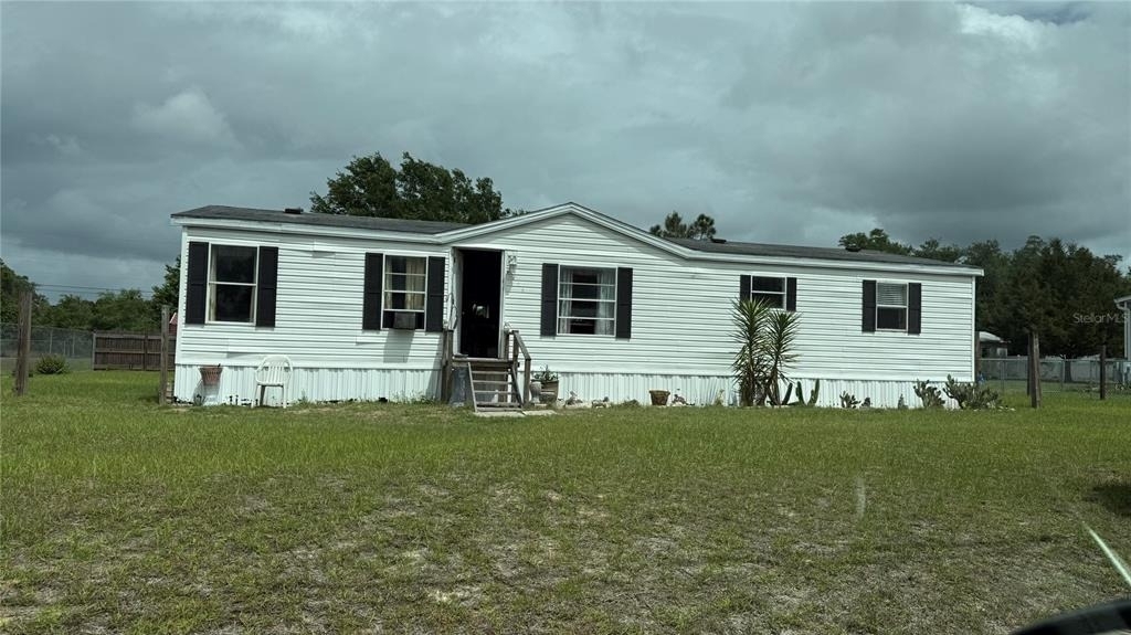 6289 Se 140th Place - Photo 1
