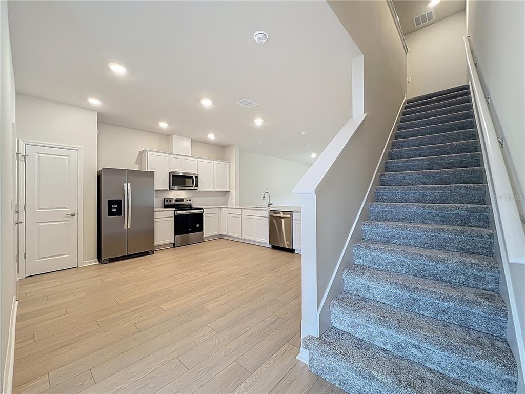 431 Meadowland Point - Photo 23