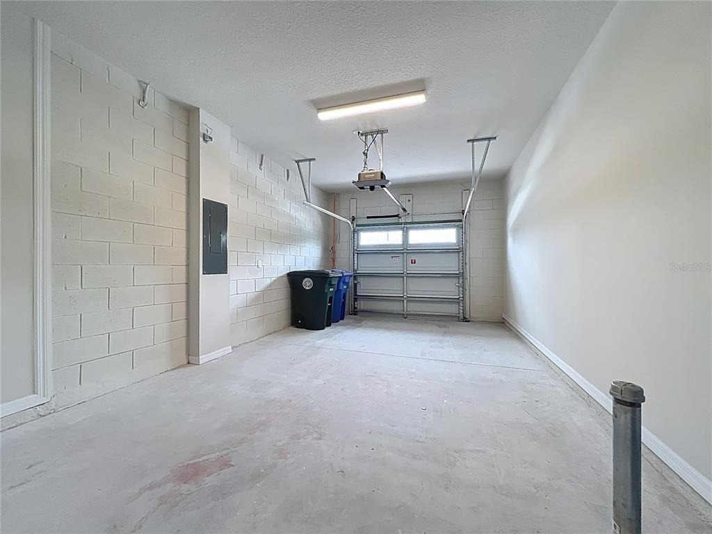 431 Meadowland Point - Photo 42