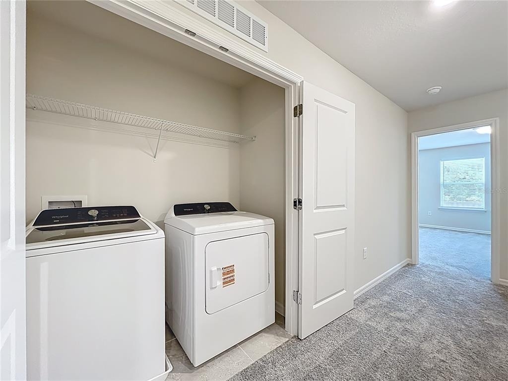 431 Meadowland Point - Photo 40