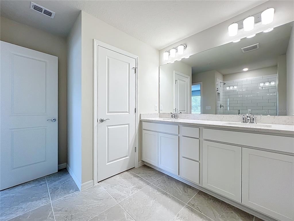 431 Meadowland Point - Photo 36