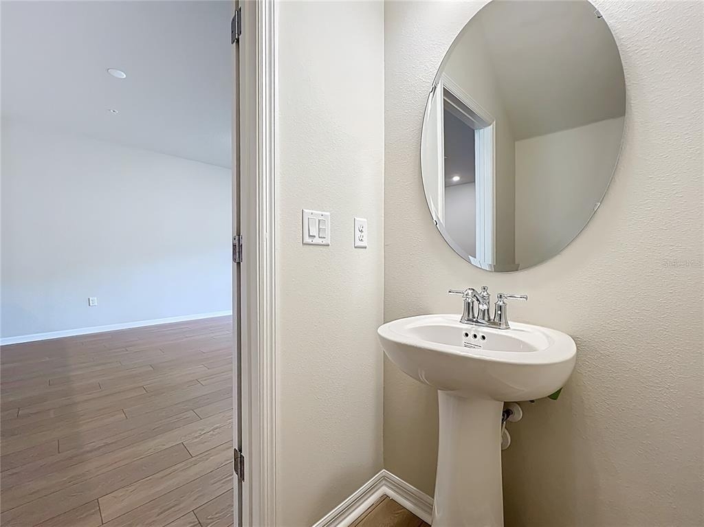 431 Meadowland Point - Photo 22