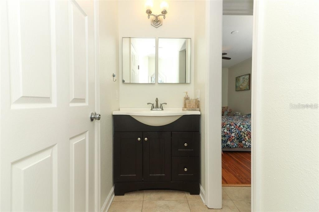 1442 Palm Avenue - Photo 3