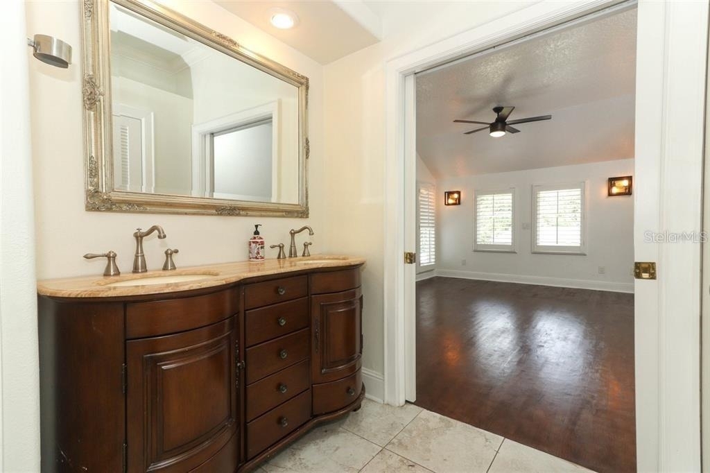 1442 Palm Avenue - Photo 15