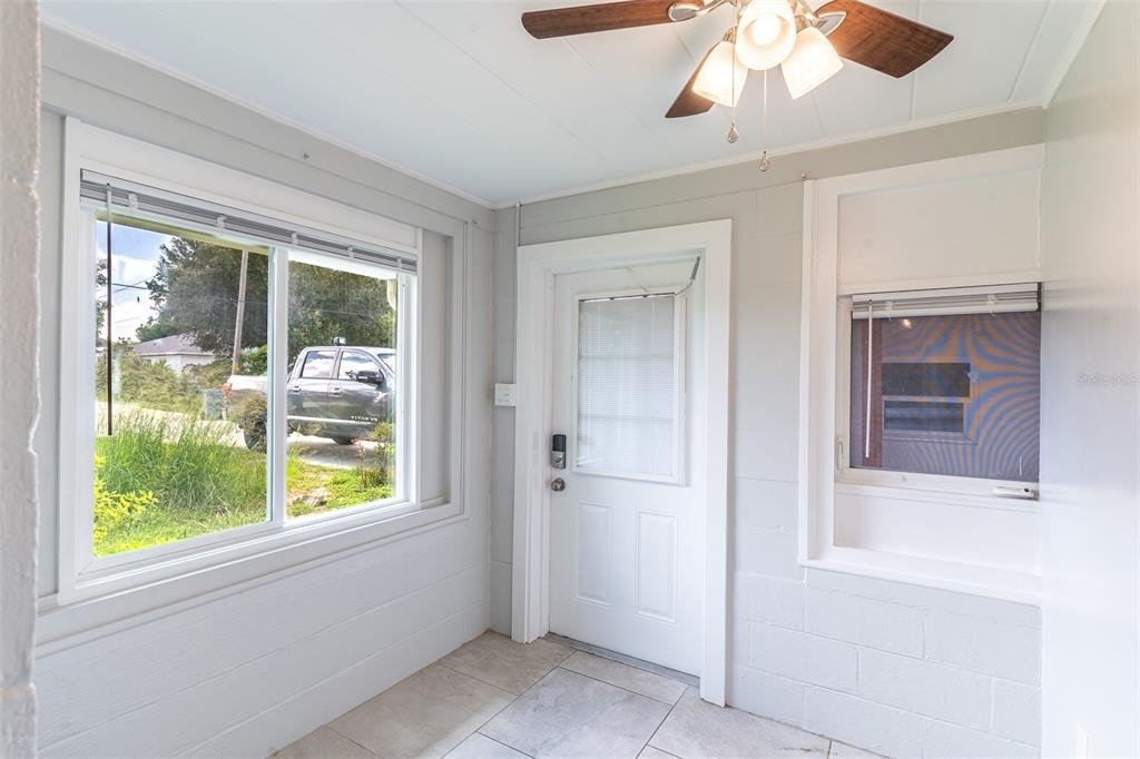 916 Cohassett Avenue - Photo 4