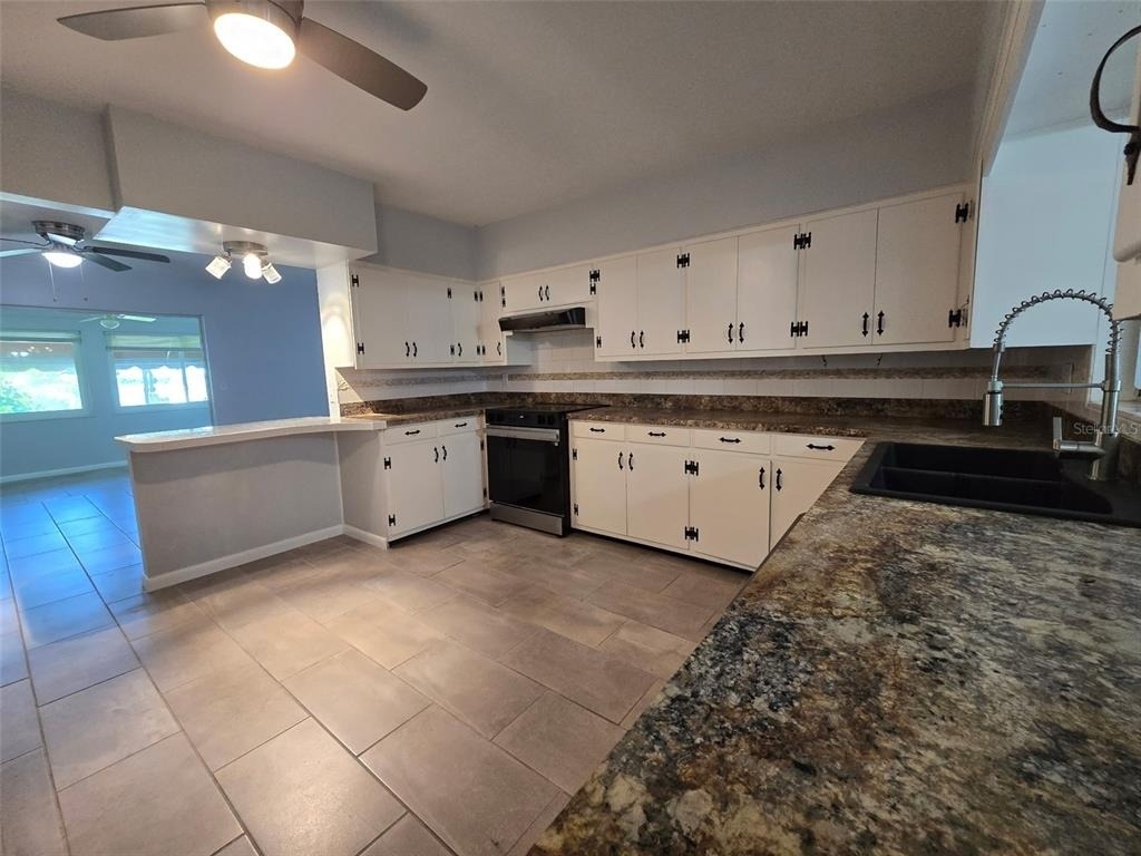 507 Lake Lulu Drive - Photo 1