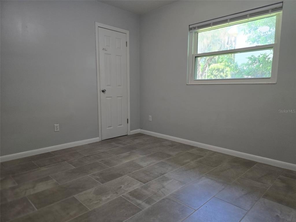 507 Lake Lulu Drive - Photo 8