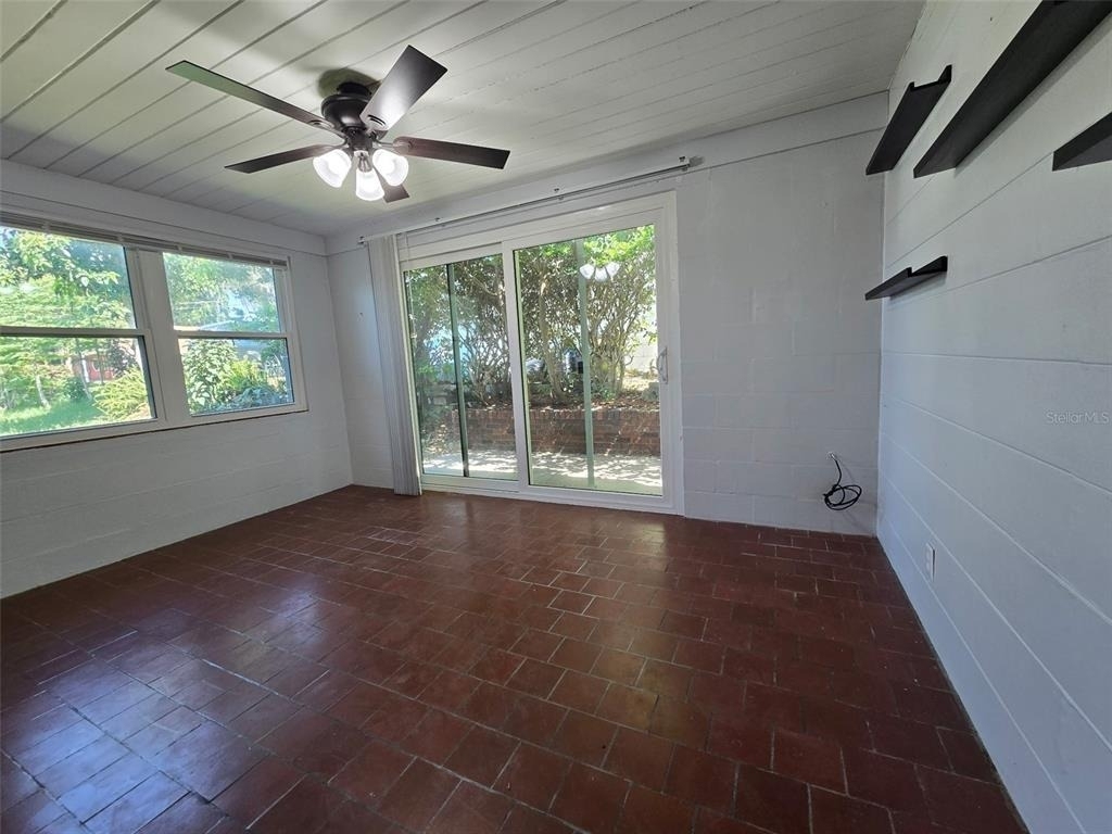 507 Lake Lulu Drive - Photo 11