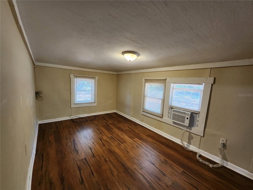 1623 Se 3 Avenue - Photo 22