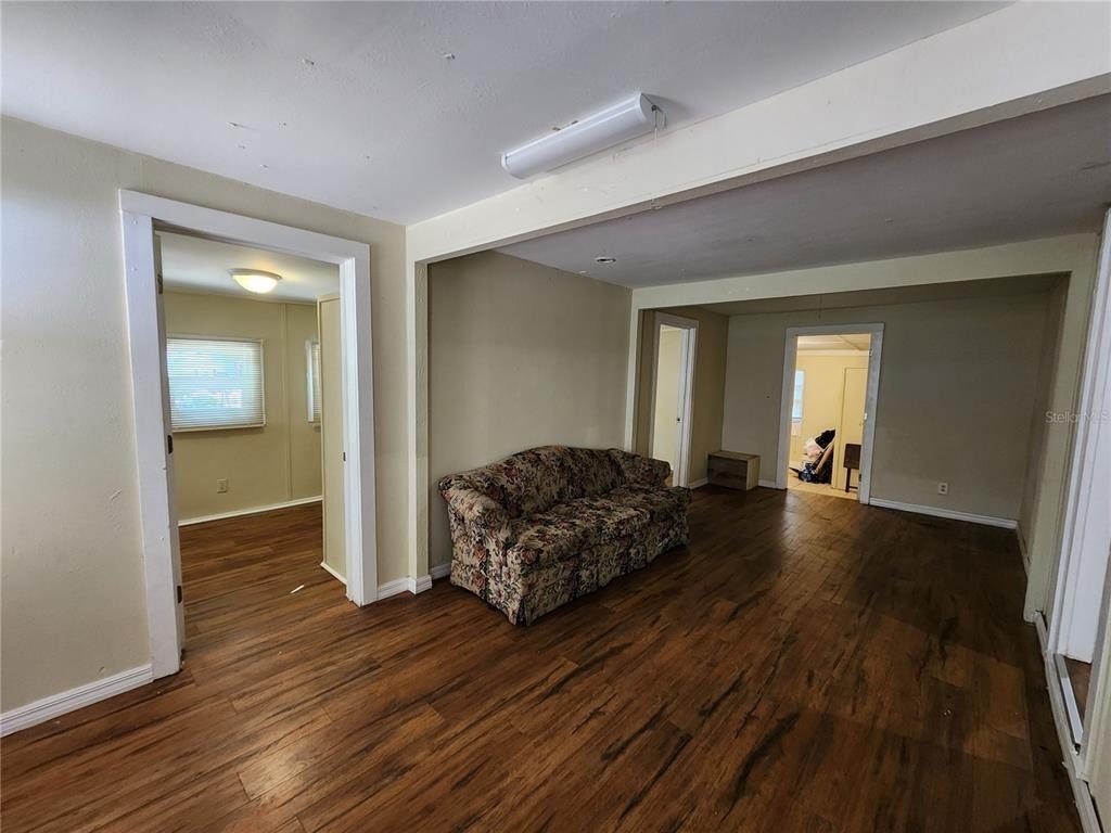 1623 Se 3 Avenue - Photo 36