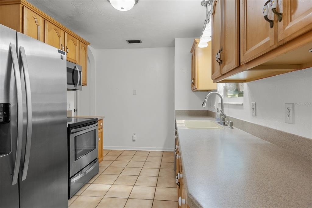 4219 Nw 30th Terrace - Photo 7