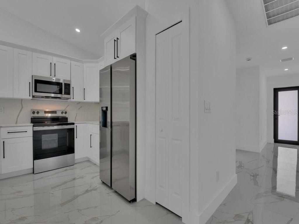 4745 13th Street Sw - Photo 8
