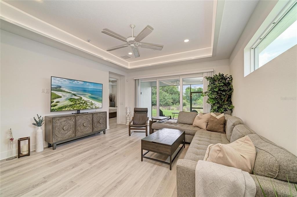 1047 Waterline Court - Photo 17