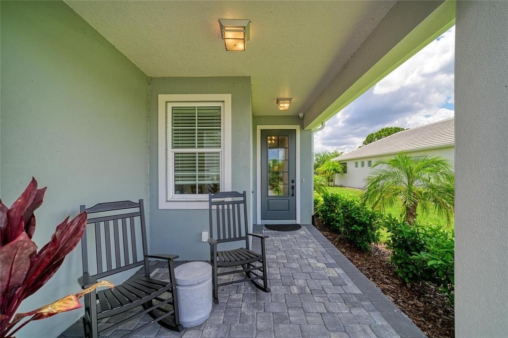 1047 Waterline Court - Photo 6