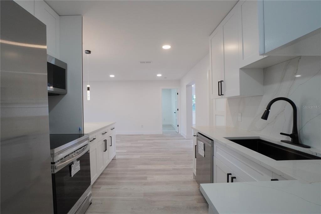 1461 Royal Road - Photo 18