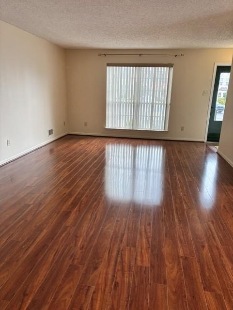 1943 Willings Lane - Photo 2