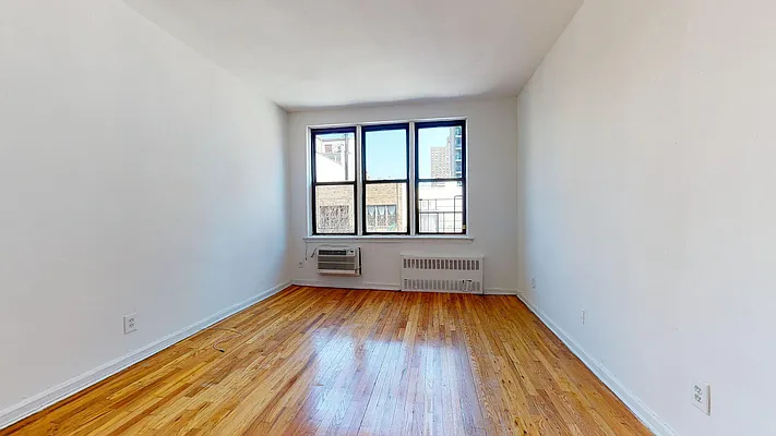336 East 90th Street - Photo 2