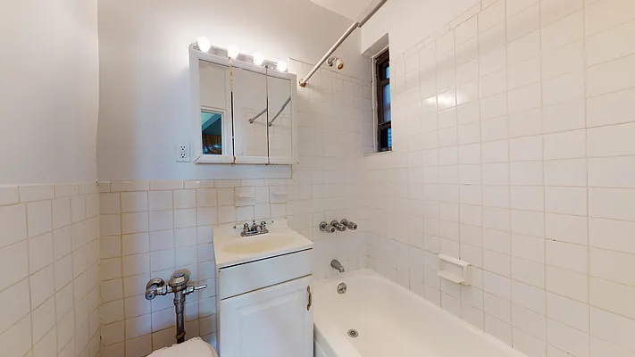 336 East 90th Street - Photo 5