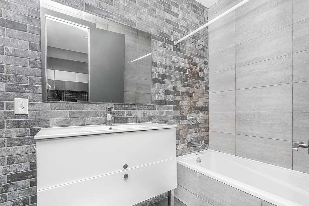 1820 Palmetto Street - Photo 3