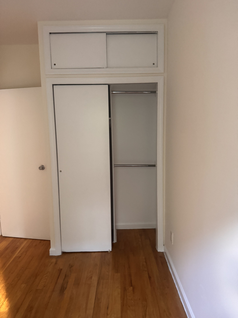 East 82nd Street and York Avenue - Photo 6