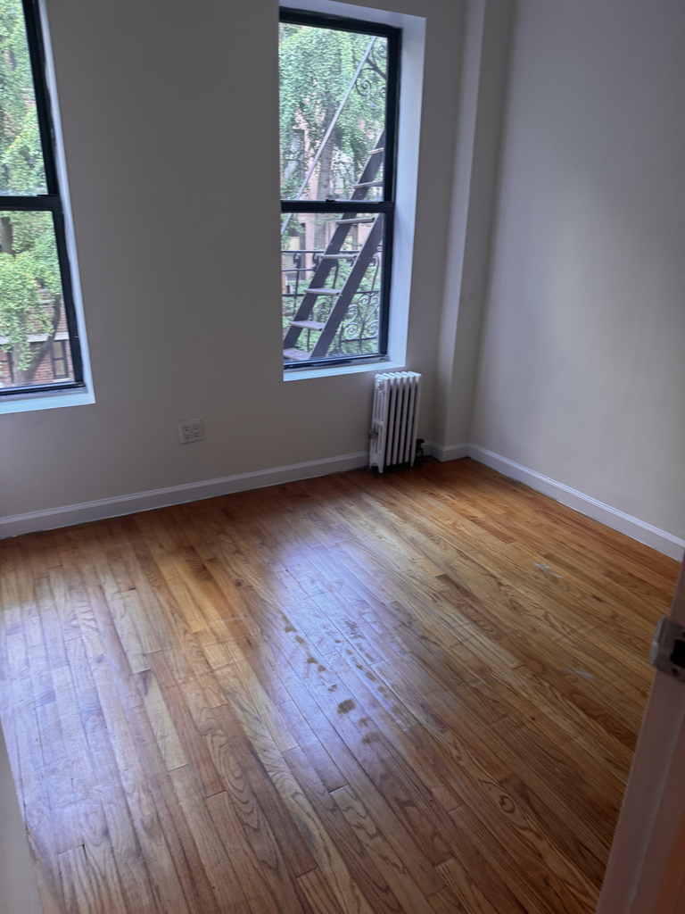 East 82nd Street and York Avenue - Photo 7