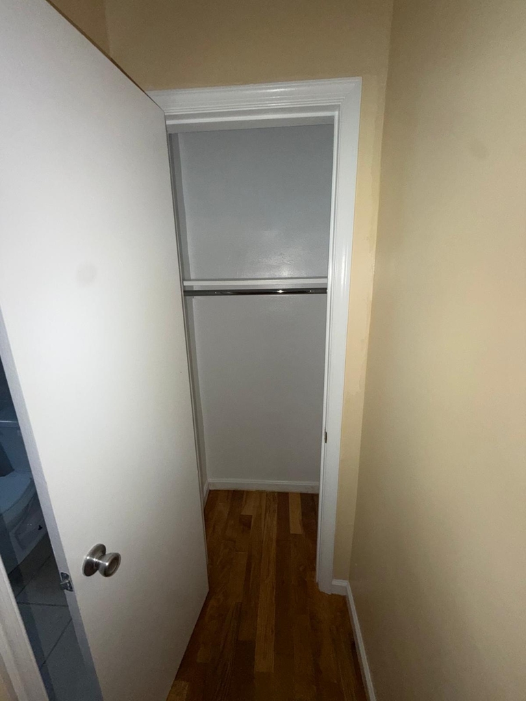Sickles Street - Photo 5
