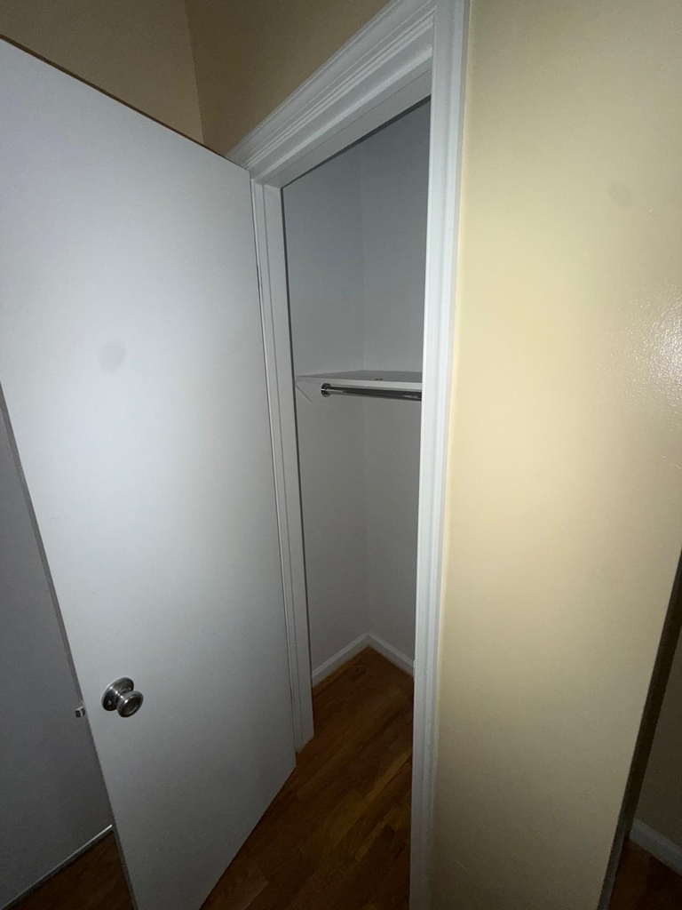 Sickles Street - Photo 6