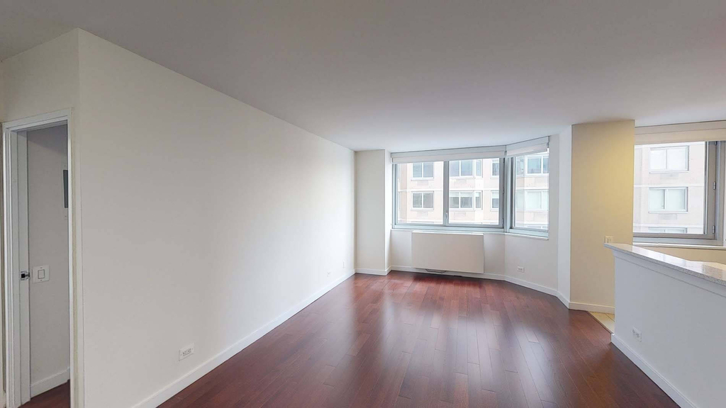 401 E 34th St - Photo 1