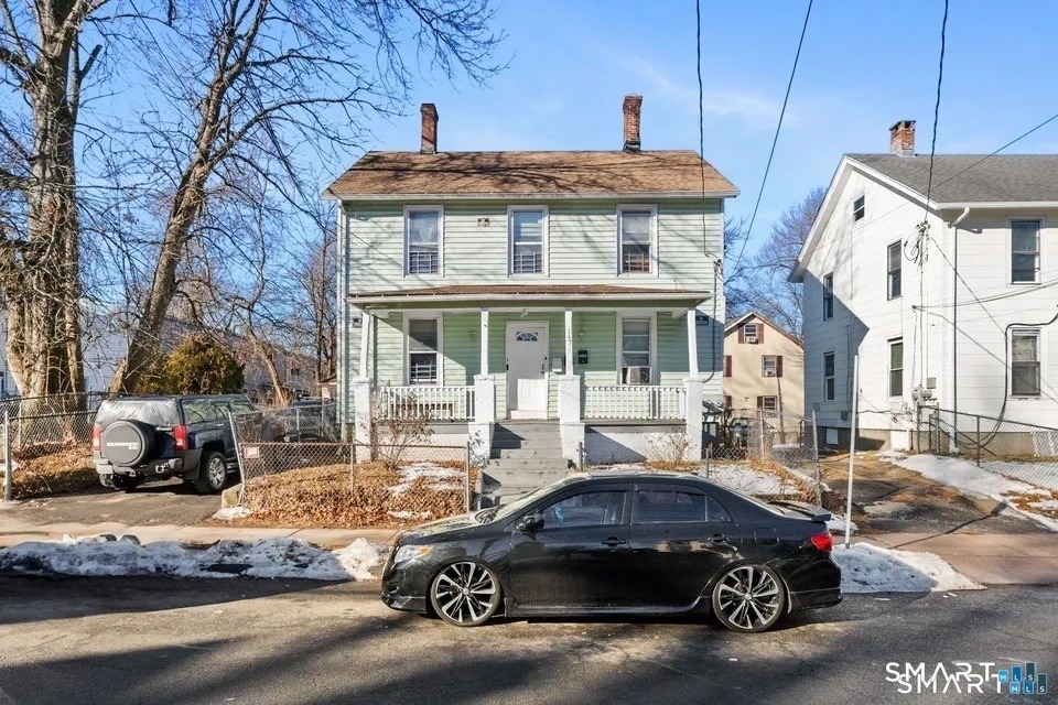 147 Martin Street - Photo 0