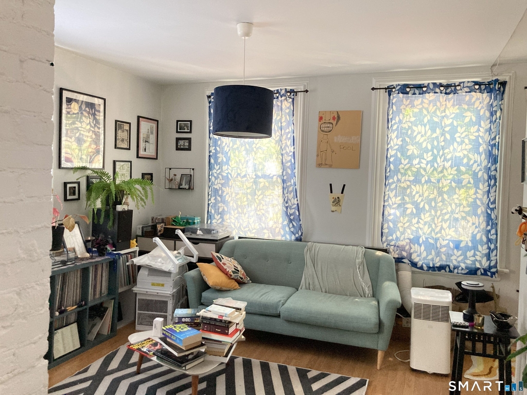 102 Mansfield Street - Photo 5