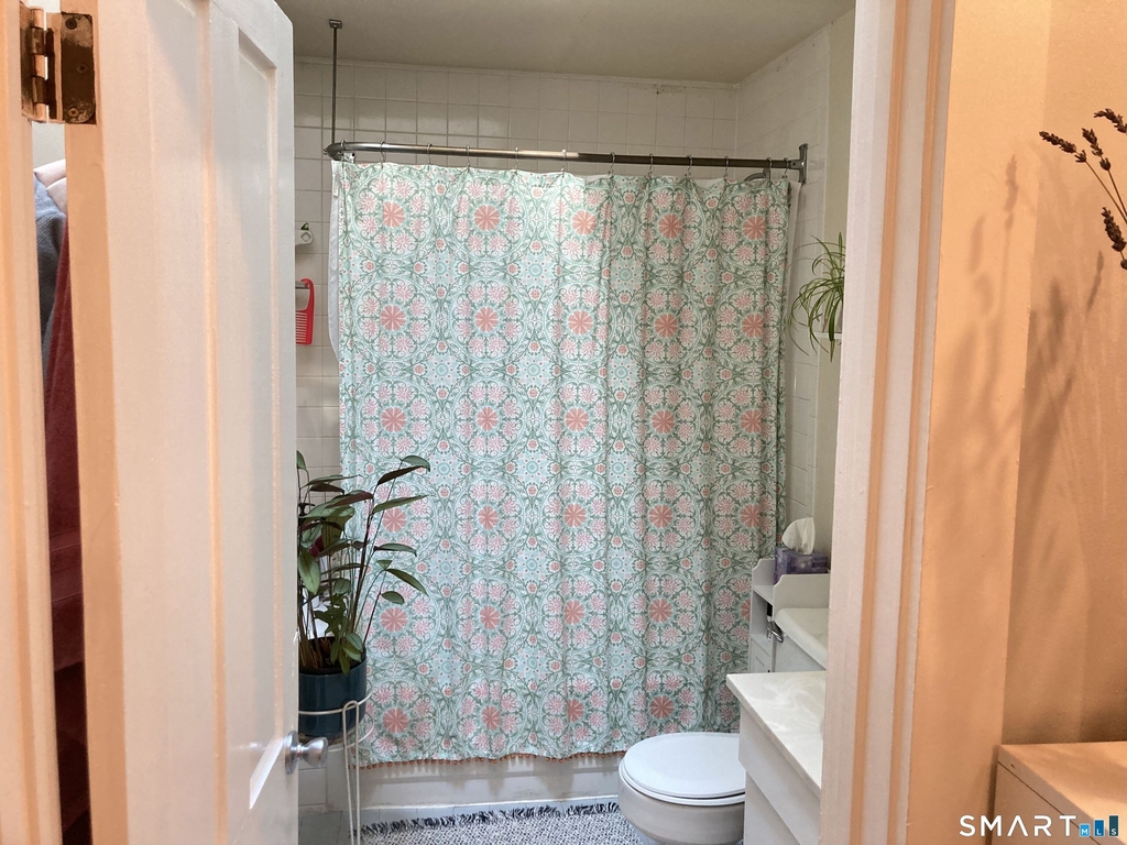 102 Mansfield Street - Photo 8