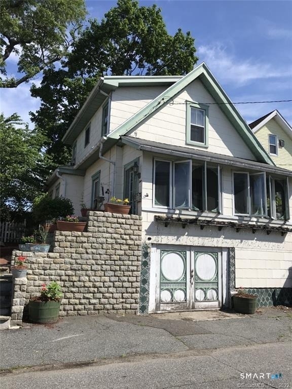 1 Cottage Street - Photo 0