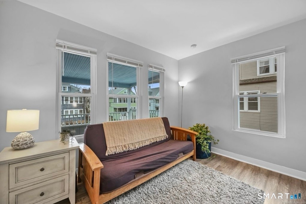 115 Harborview Avenue - Photo 1