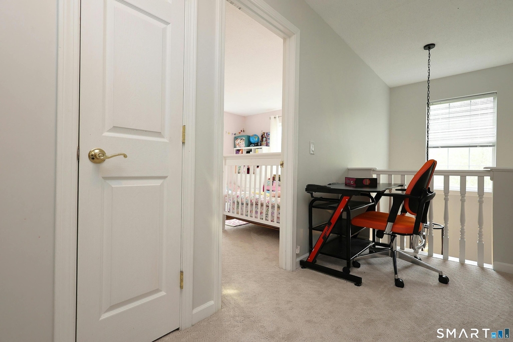 633 Danbury Road - Photo 22