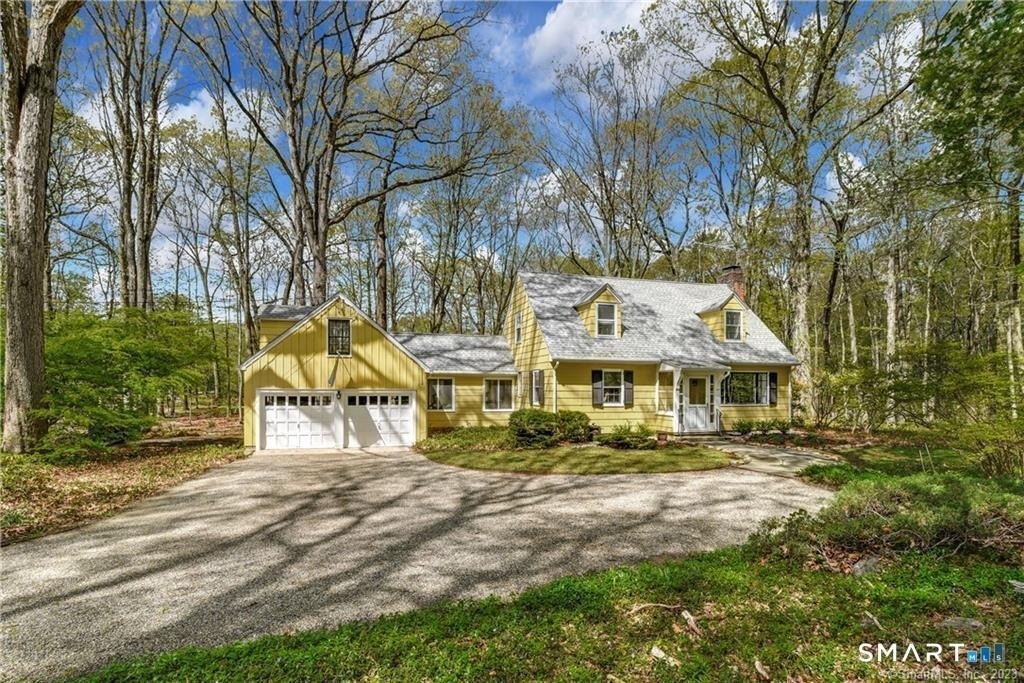 792 Smith Ridge Road - Photo 0