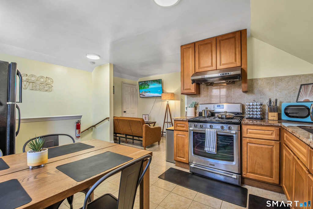 31 Canner Street - Photo 0