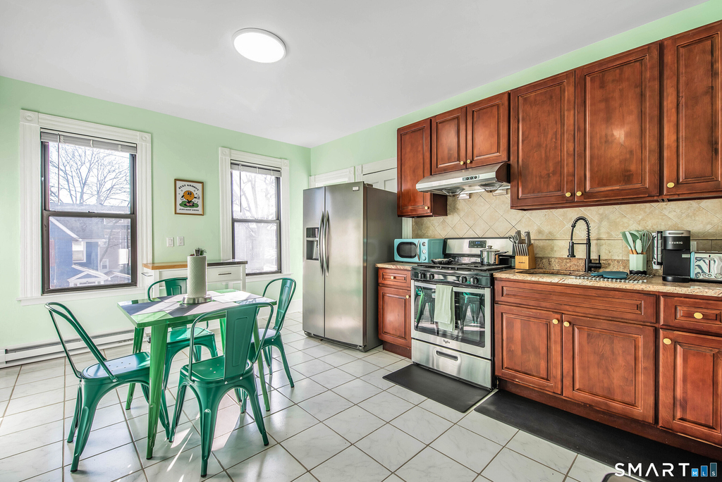 31 Canner Street - Photo 1