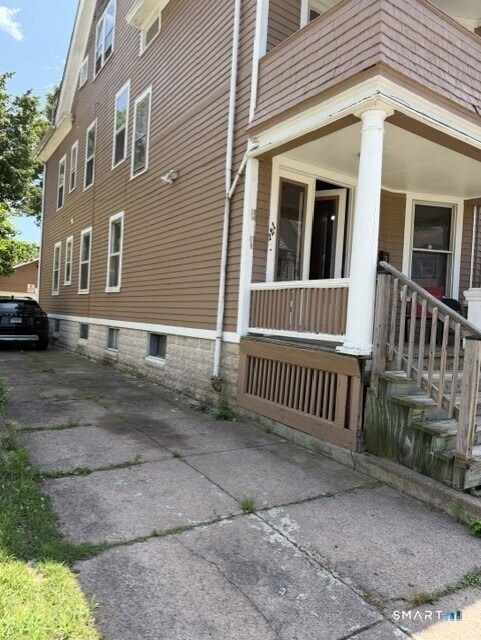 119 Hobart Street - Photo 2