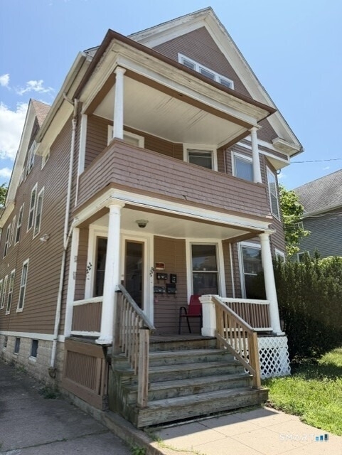 119 Hobart Street - Photo 0