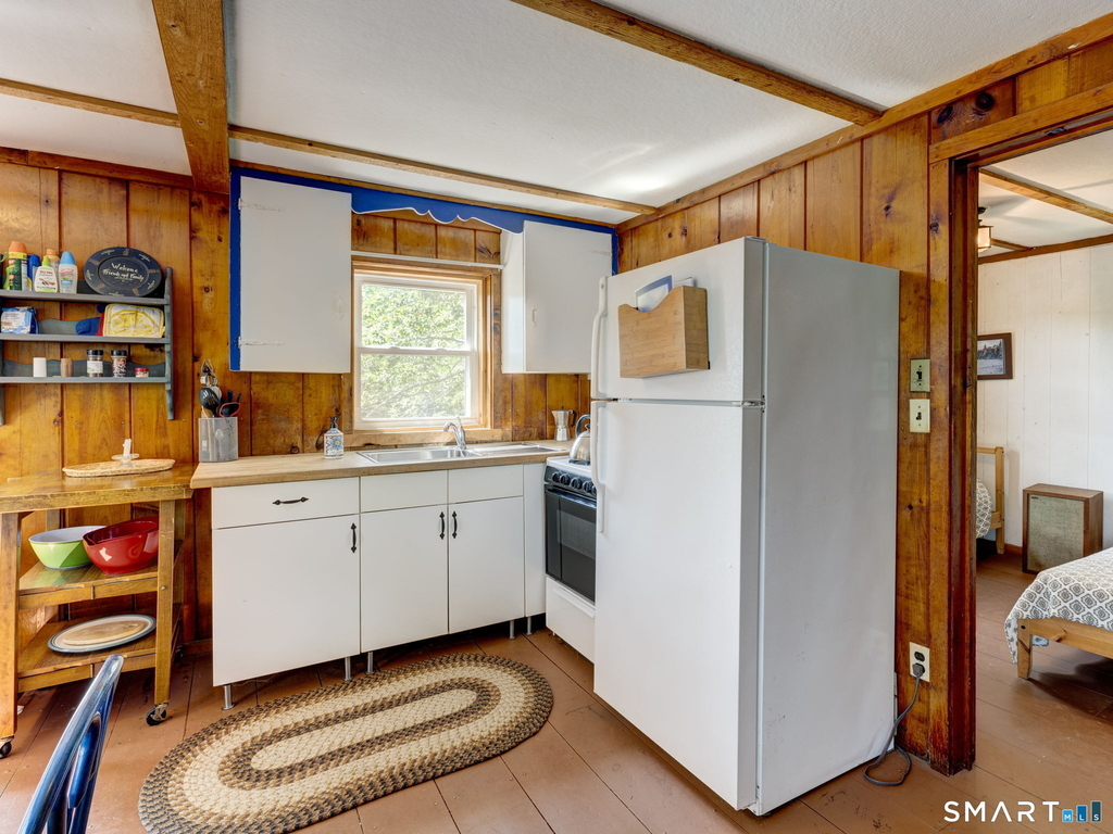 1 Island/bay - Photo 6