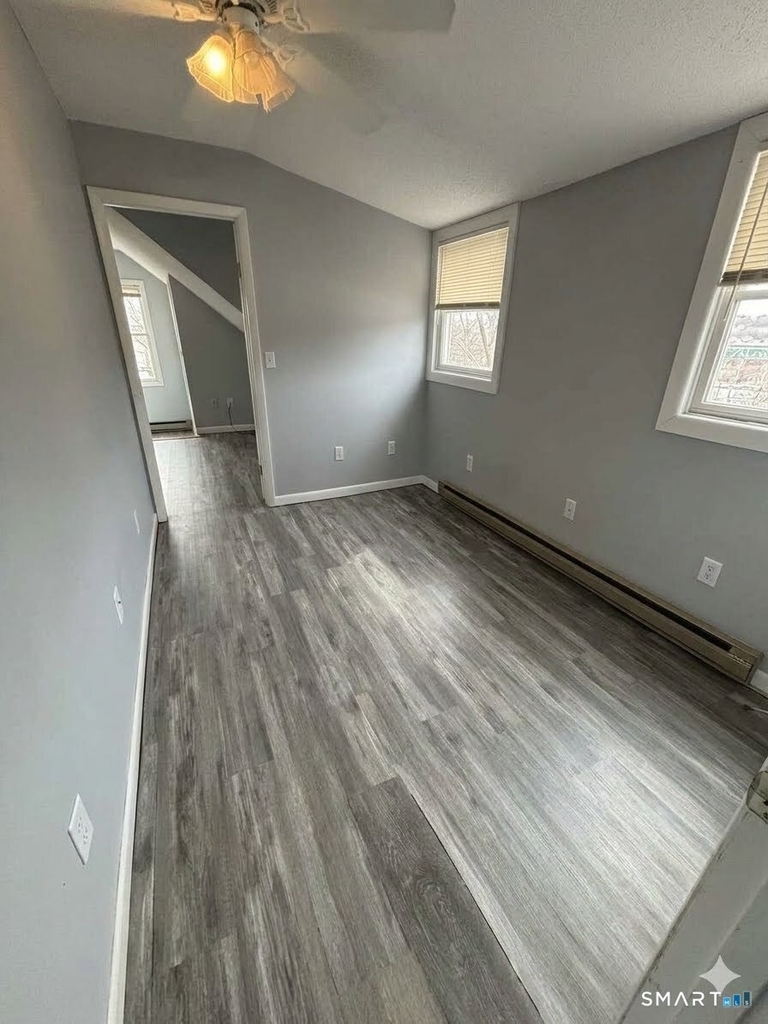 11 Roberts Street - Photo 4