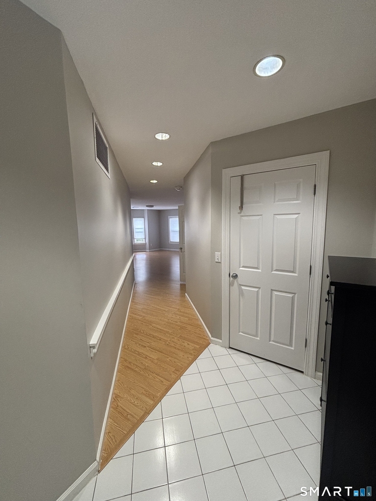 15 Highland Street - Photo 2