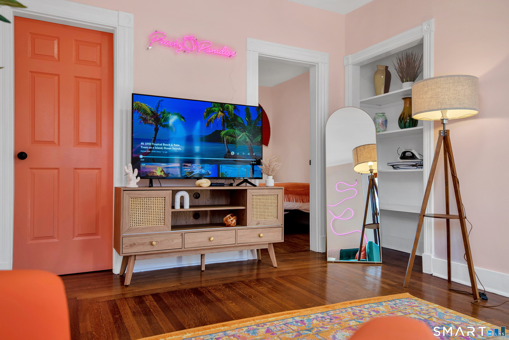 31 Canner Street - Photo 0