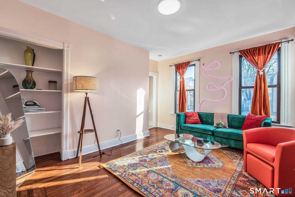31 Canner Street - Photo 3