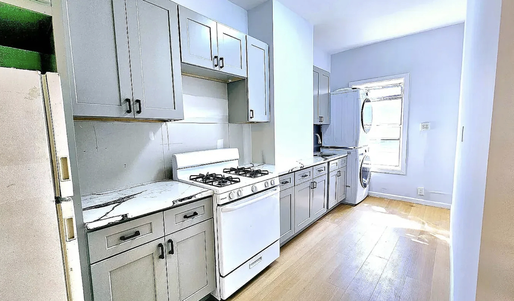 183 South 8th Street - Photo 2