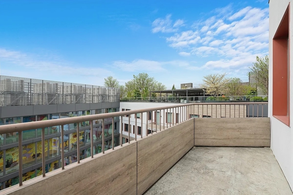 54 Noll Street - Photo 2