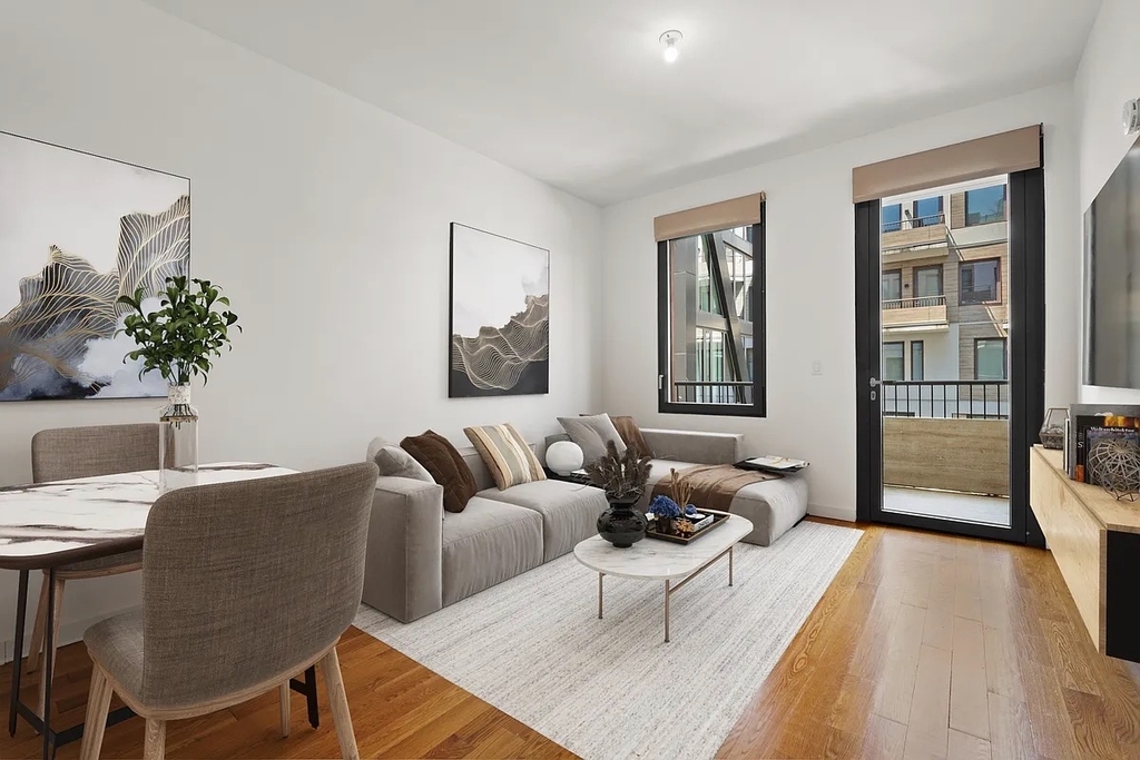 54 Noll Street - Photo 0